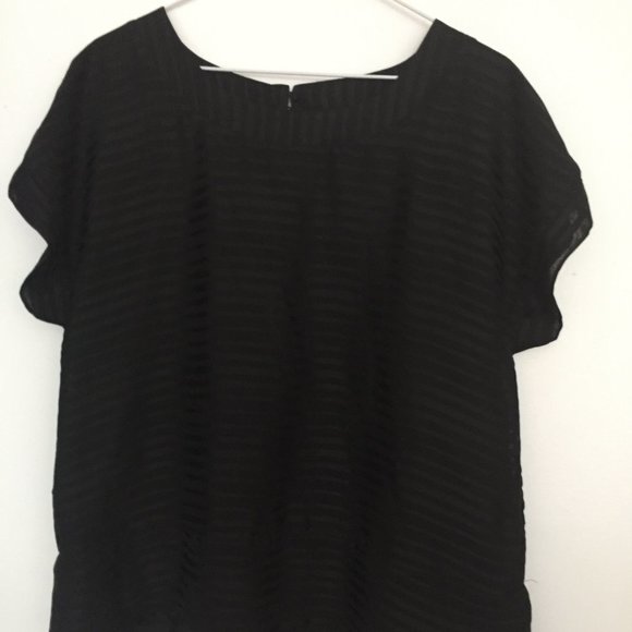 H&M BLOUSE. SIZE L.  COLOR BLACK - Picture 1 of 6